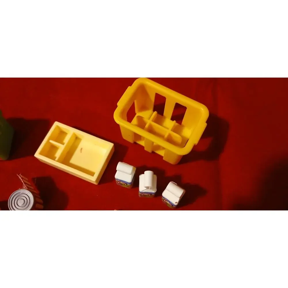 Playmobil Food Veggie Baby Bottle Milk Jugs Eggs Canned Food Grocery Store